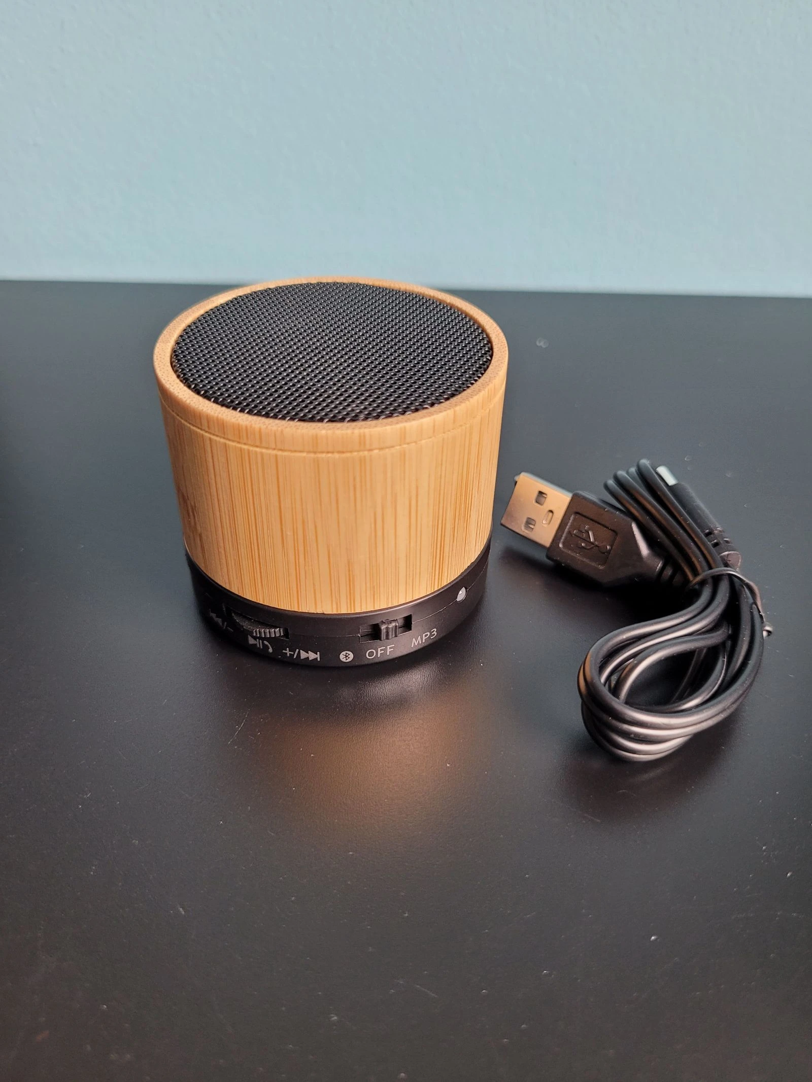Altavoz Bluetooth madera 